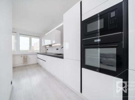 Pronájem bytu, 4+kk, 85 m²