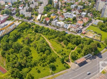 Prodej pozemku pro bydlení, 1 840 m²