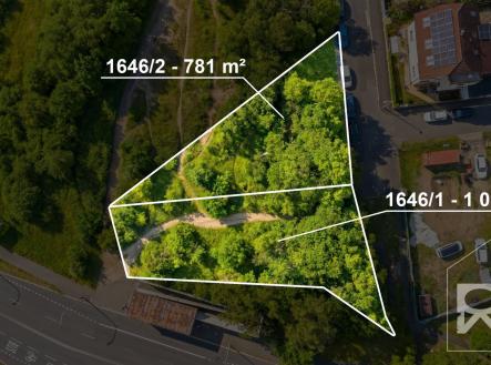Prodej pozemku pro bydlení, 1 840 m²