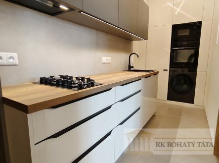 Pronájem bytu, 1+kk, 30 m²