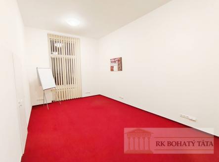 Pronájem kanceláře, 62 m²