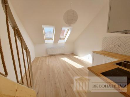 Pronájem bytu, 2+kk, 43 m²