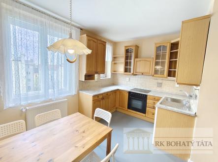 Pronájem bytu, 4+1, 107 m²