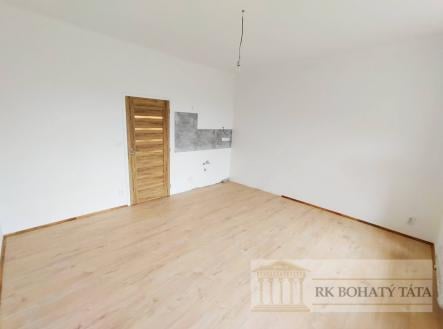 Pronájem bytu, 1+kk, 33 m² obrázek