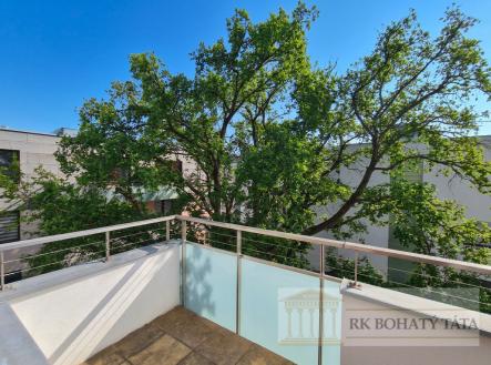 Pronájem bytu, 4+kk, 120 m²