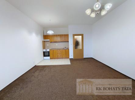 Pronájem bytu, 1+kk, 35 m²