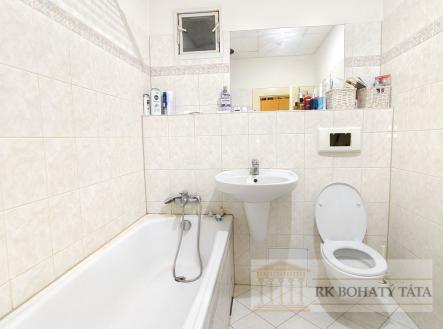 Pronájem bytu, 1+kk, 36 m²