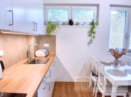 Pronájem bytu, 2+kk, 33 m²