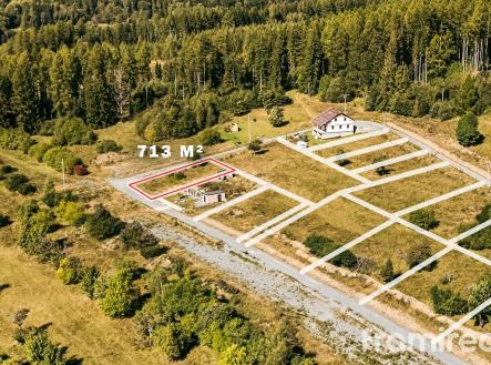 Prodej pozemku pro bydlení, 713 m²