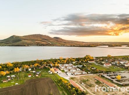 Prodej - pozemek pro komerční výstavbu, 2 851 m² obrázek