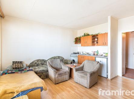 Pronájem bytu, 1+kk, 37 m²