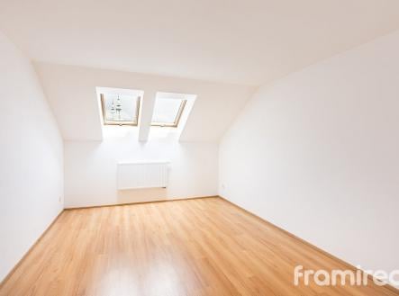 Pronájem bytu, 2+kk, 61 m²