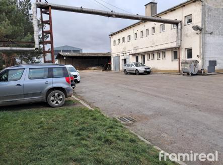 Prodej - pozemek pro komerční výstavbu, 1 710 m²