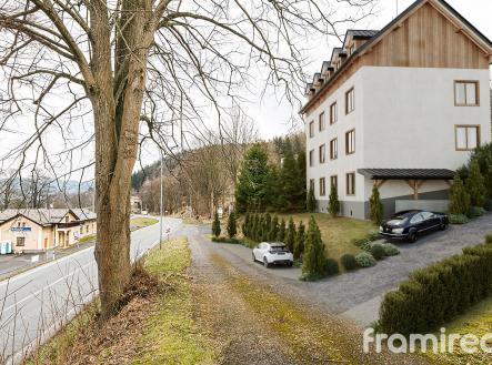 Prodej - hotel, 584 m²