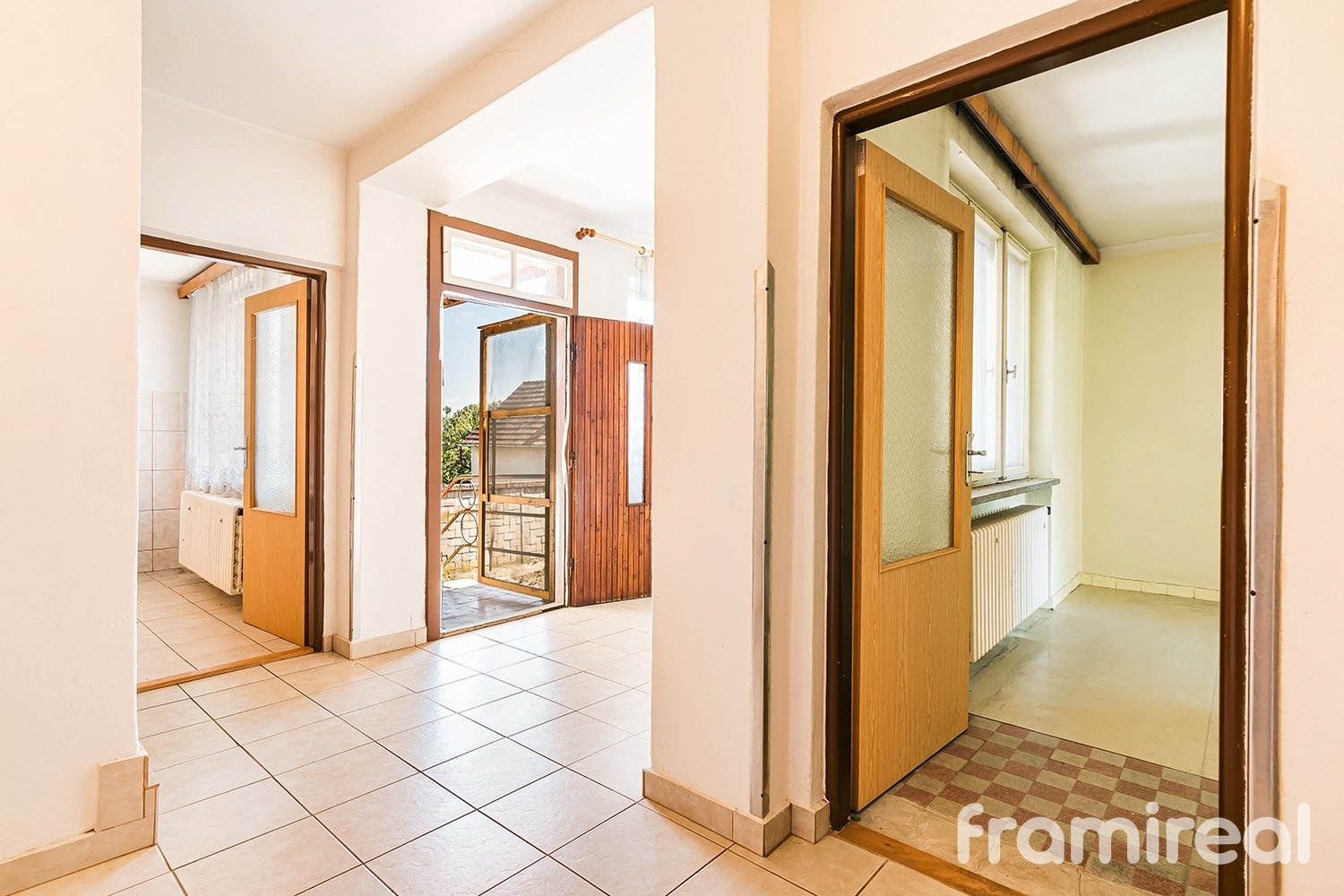 Prodej rodinného domu 126 m², pozemek 1958 m²