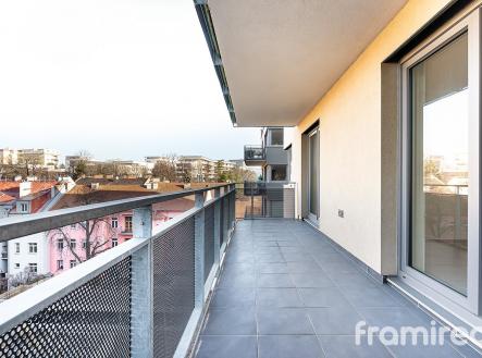 Pronájem bytu, 4+kk, 111 m²