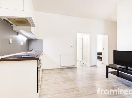 Pronájem bytu, 2+1, 75 m²