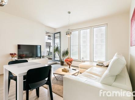 Pronájem bytu, 2+kk, 57 m²