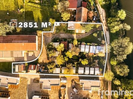 Prodej pozemku pro komerční výstavbu, 2 851 m²
