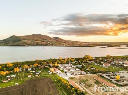 Prodej pozemku pro komerční výstavbu, 2 851 m²