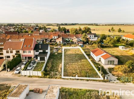 Prodej pozemku pro bydlení, 1 000 m²