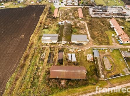 Prodej pozemku pro komerční výstavbu, 2 465 m²