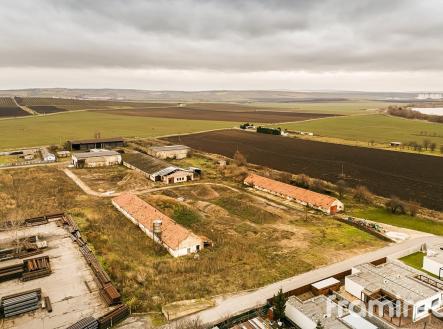 Prodej pozemku pro komerční výstavbu, 4 409 m²