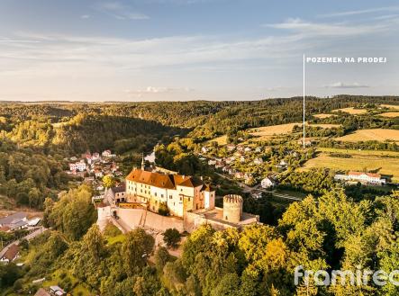 Prodej pozemku pro bydlení, 1 606 m²