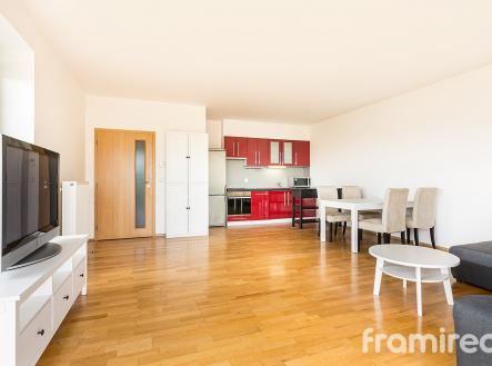 Pronájem bytu, 2+kk, 65 m²