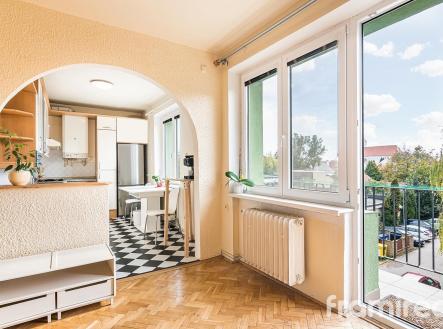 Pronájem bytu, 2+1, 61 m²