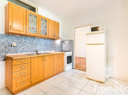 Pronájem bytu, 3+1, 75 m²