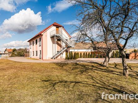 Pronájem bytu, 2+kk, 62 m²