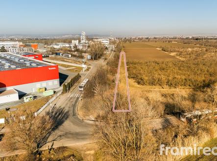 Prodej pozemku pro komerční výstavbu, 1 525 m²