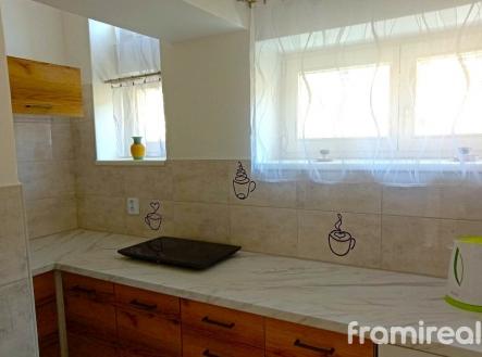 Pronájem bytu, 3+1, 42 m²