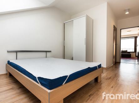 Pronájem bytu, 2+kk, 51 m²