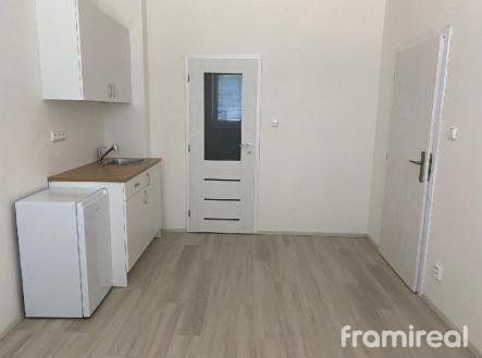 Pronájem bytu, 1+kk, 23 m²