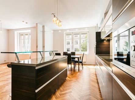 Prodej bytu, 3+kk, 139 m²