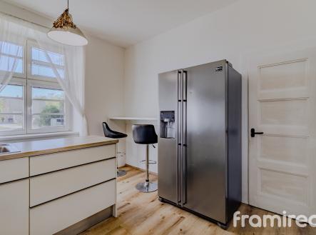 Pronájem bytu, 4+1, 114 m²