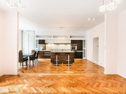 Prodej bytu, 3+kk, 121 m²
