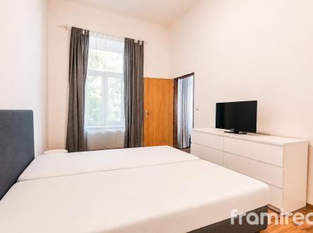 Pronájem bytu, 2+1, 60 m²