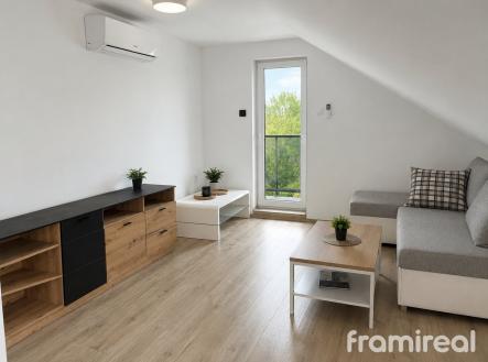 Pronájem domu/vily, 75 m²