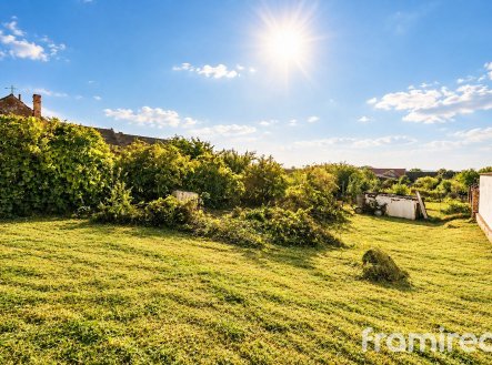 Prodej pozemku pro bydlení, 1 033 m²