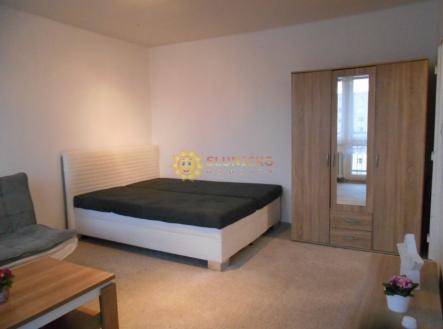 Pronájem bytu, 1+kk, 37 m²