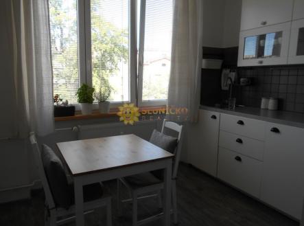 Pronájem bytu, 2+1, 55 m²