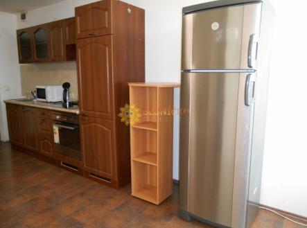 Pronájem bytu, 1+kk, 35 m²