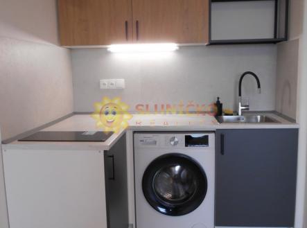 Pronájem bytu, 1+kk, 27 m²