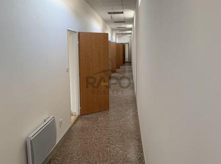 Pronájem obchodní prostor