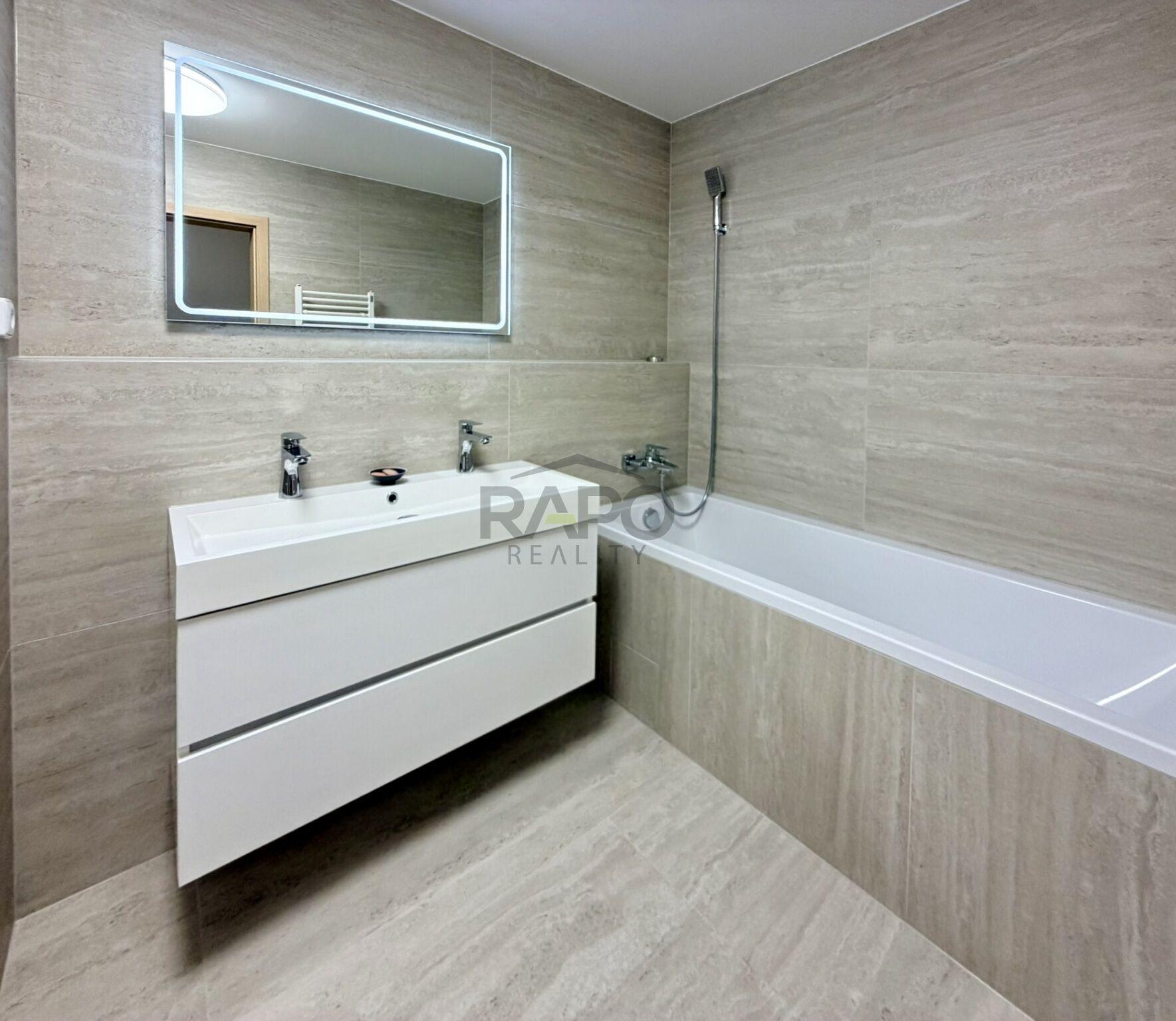 Prostorný byt 3+kk s lodžií, parkovacím stáním a sklepem v prestižní Rezidenci Park Vítkov, Praha 3