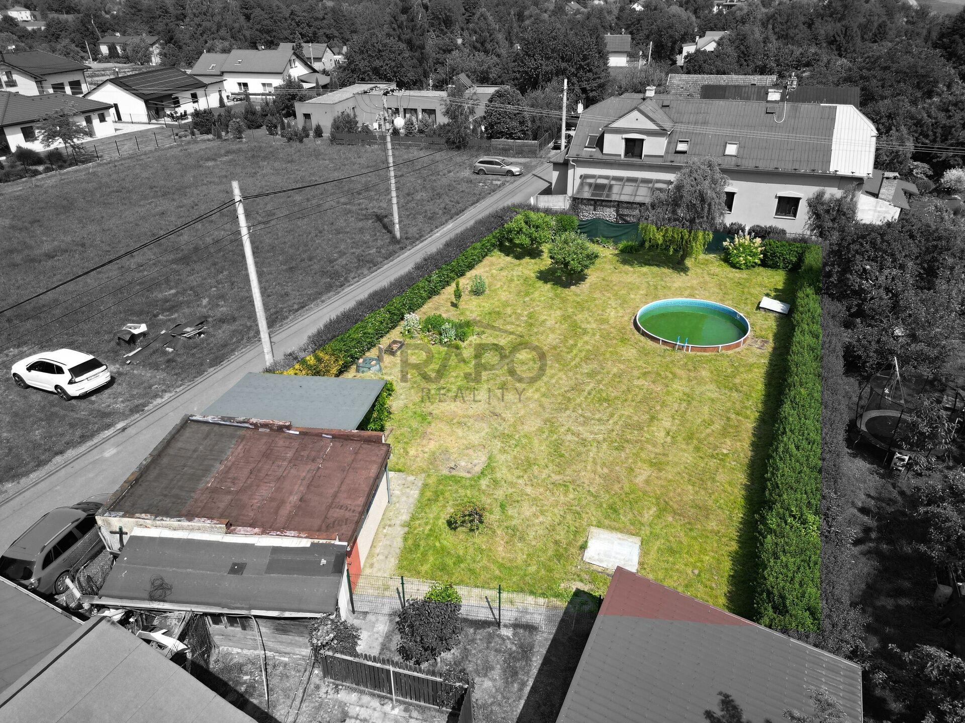 Stavební pozemek v klidné a příjemné části obce Dolní Lutyně, na ulici Na Svahu