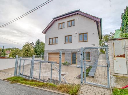 Pronájem bytu, 3+kk, 85 m²